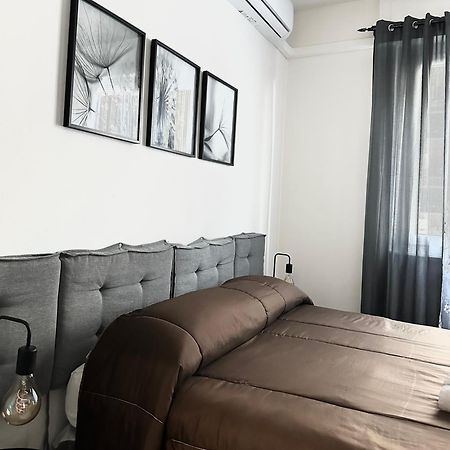 Appartamento Dolce Vita - Free Parking コモ エクステリア 写真